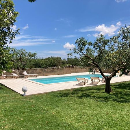 Marinella Suite Home Locorotondo Bagian luar foto