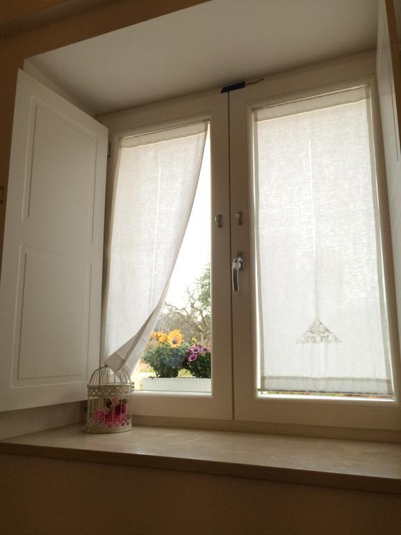 Marinella Suite Home Locorotondo Bagian luar foto