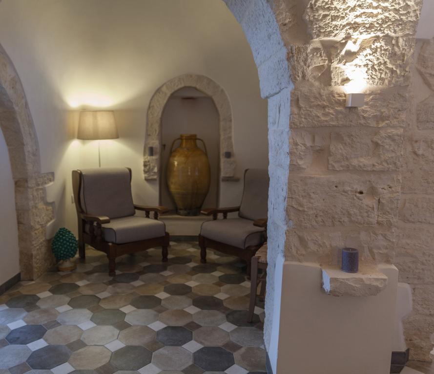Marinella Suite Home Locorotondo Bagian luar foto